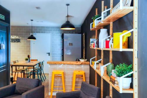 Factory Hostels Barcelona - main image