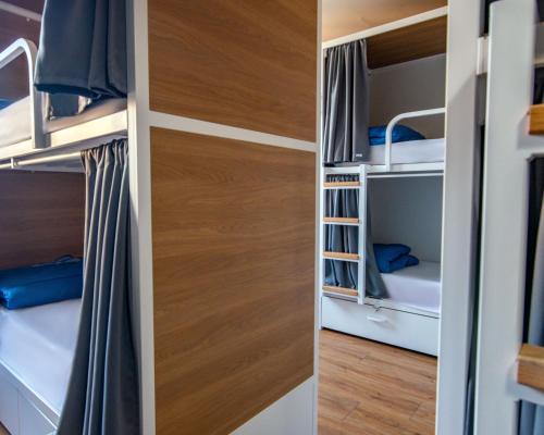 Factory Hostels Barcelona - image 3