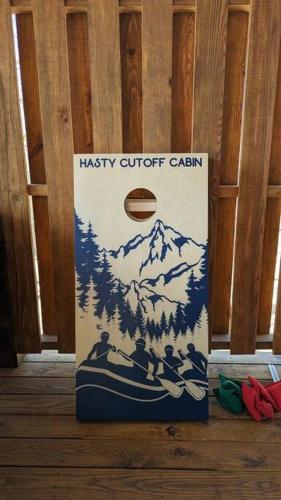 Hasty Cutoff Cabin