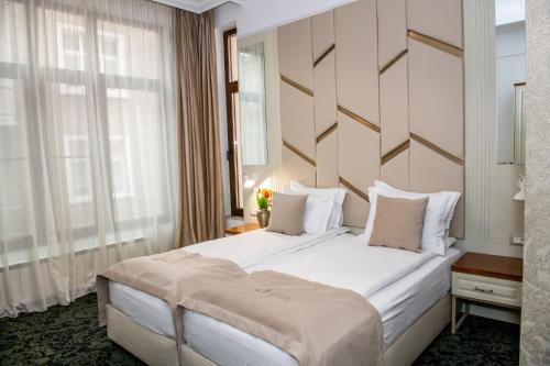 Agora Boutique Room Type - Boutique Double or Twin Room with Street View