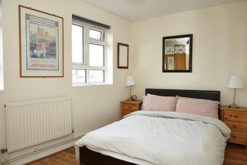 Central Camden Flat With Terrace For 4 People