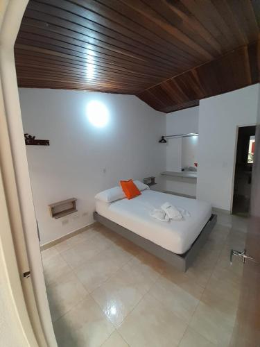 1 twin bed