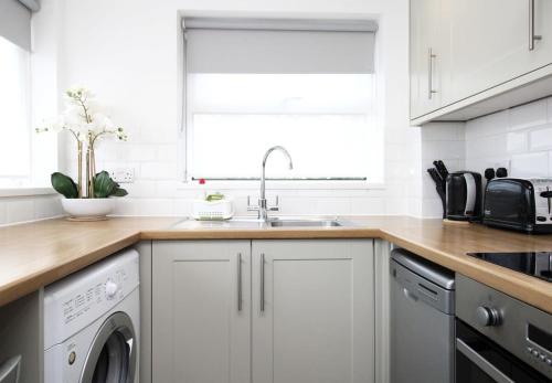 Modern and Cosy Flat For 4 in Cherry Hinton