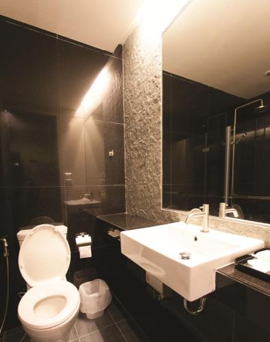Varrzon Residence Srinakarin 56 photo 2