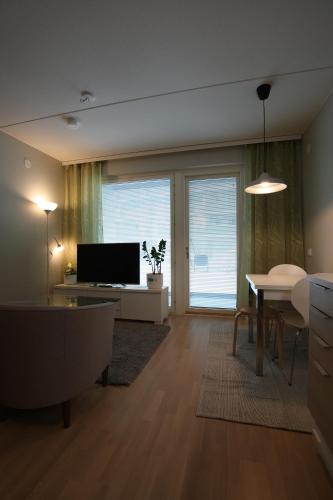 Hieno yksio Tapiolan urheilupuistossa. in Nuuksio