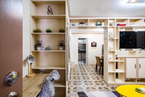 Lovely Nest Townhouse photo 4