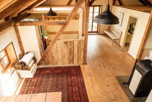 2 bedrooms, 4 beds