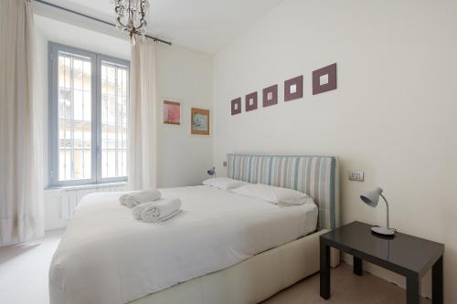 Bright Apartment - 650 m far from Arco della Pace, Milan