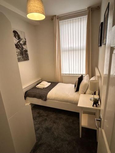 Hambledon-Downstairs 2Bed flat in Blyth