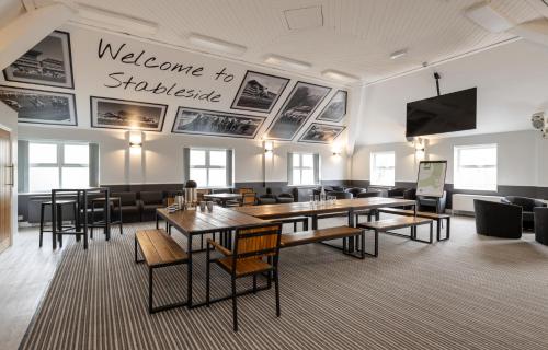 Meeting room / ballrooms, Stableside Hostel at York Racecourse in York