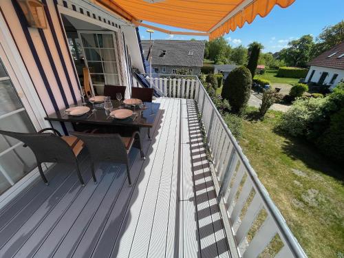 Apartment with Balcony