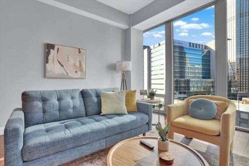 TWO Posh CozySuites, PPG Paints Arena, Pitts in Pittsburgh, USA