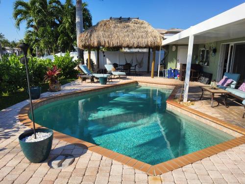 Tiki Pool Water Front Paradise in Pompano Beach, USA