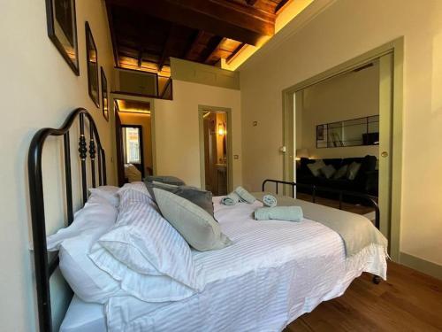 Boutique Signature Suite in the Heart of Ancient Rome, Rom (Foto 8)