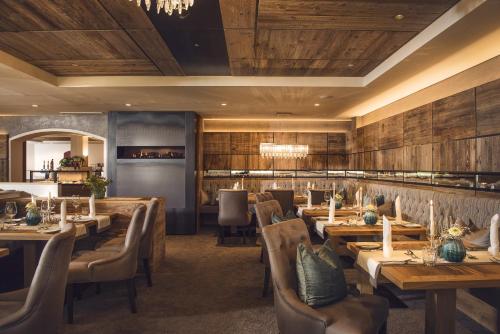 Restaurant, Living & Spa Vitalhotel Edelweiss in Krossbach