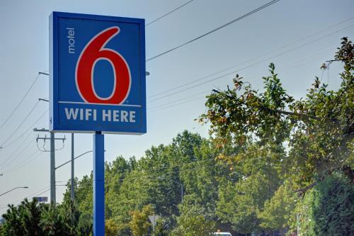 Motel 6-Springfield, OR - Eugene North