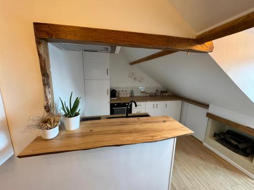 廚房, T2 cosy et chic près de la Défense et de Paris (T2 cosy et chic pres de la Defense et de Paris) in 邁松拉菲特