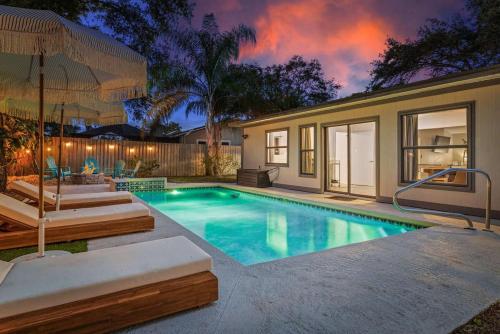 5 Mins To Honeymoon Island~sand Volleyball~firepit - Dunedin, FL