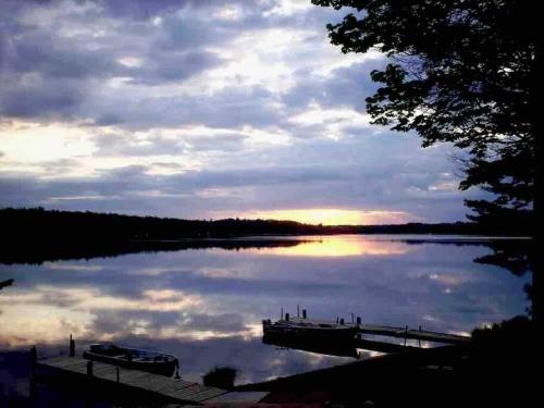 3BR Waterfront Cabin w/ Wi-Fi & Private Docks in Saint Germain, USA