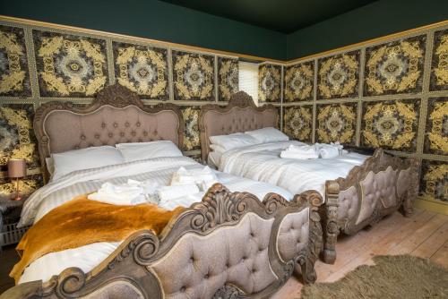 Deluxe 2 3 Bed HotTub SkyTV Deluxe 2 3 Bed HotTub SkyTV