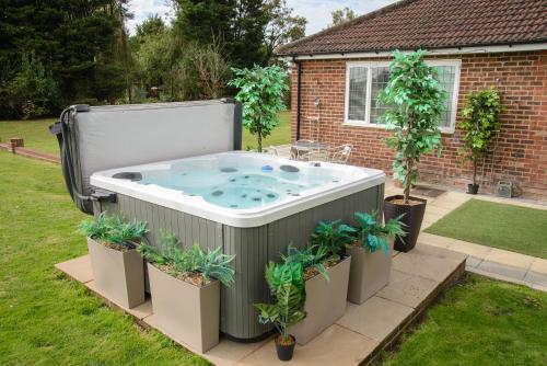 Deluxe 2 3 Bed HotTub SkyTV Deluxe 2 3 Bed HotTub SkyTV