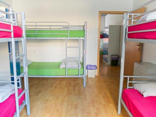 Urban Elephants Hostel, Bratislava I