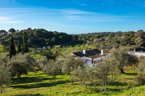 Cortijo Isla Virgen