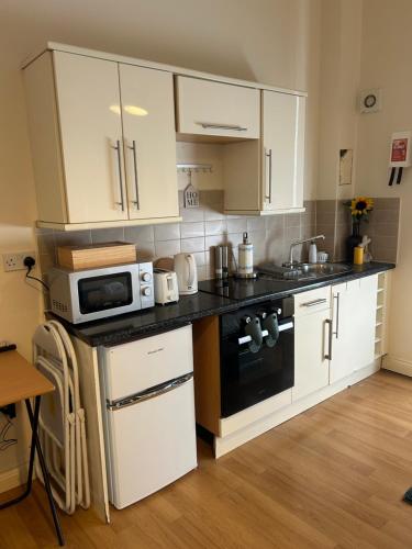 Comfy Studio - London, UK