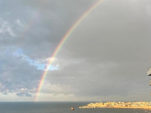 Acre sea view 11th floor apartment in Acre