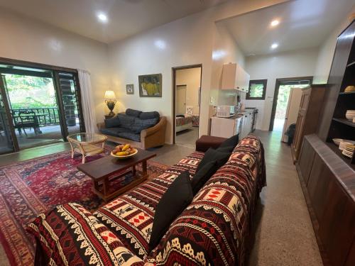 Létesítmények, TE PUKA ESTATE Group & Function Venue in Matavera