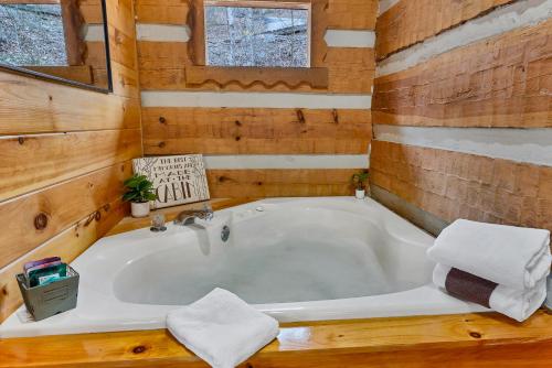 Smoky's Paradise - image 9