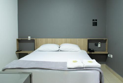 1 double bed