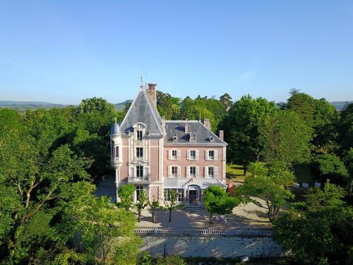 Domaine de Combelongue gîte à louer Chatte