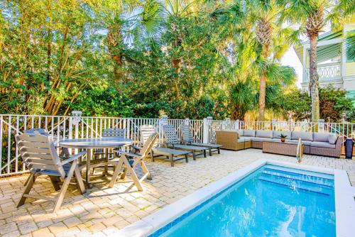 Slice of Paradise - image 2
