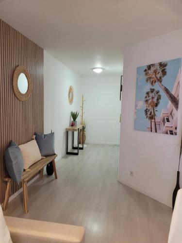 COCOONING HOUSE 211 SUITE AZUR appartement AEROPORT PARIS ROISSY CDG, PARC ASTERIX, CHATEAU DE CHANT in Szent Witz