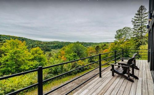 Chalet moderne vue panoramique sur montagnes spa