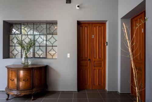 Twin Room image 1