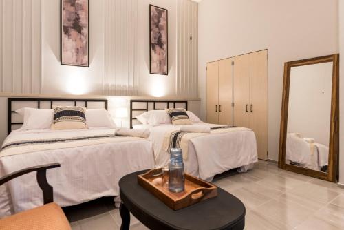 Twin Room image 4