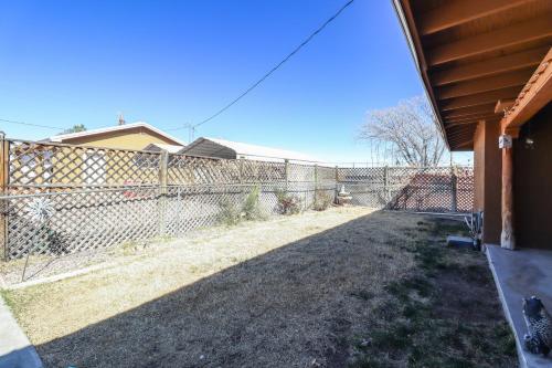 Elephant Butte Home with Propane Grill 1 Mi to Lake