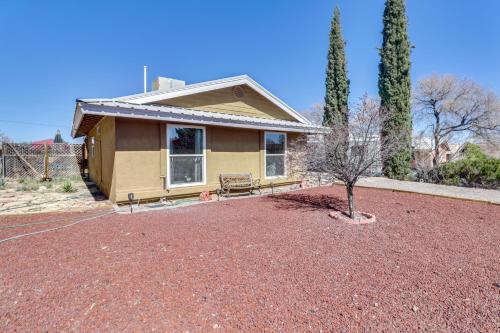 Elephant Butte Home with Propane Grill 1 Mi to Lake