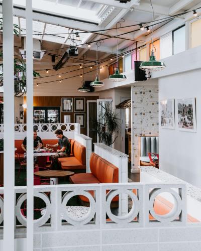 Restaurant, Peninsula Hotel Motel in Port Adelaide
