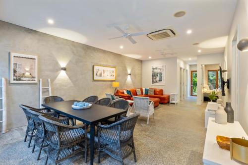 Three-Bedroom Villa image 10