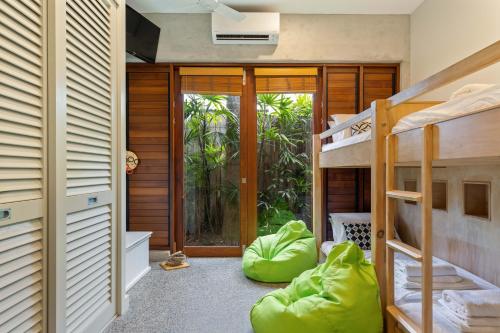 Three-Bedroom Villa image 9