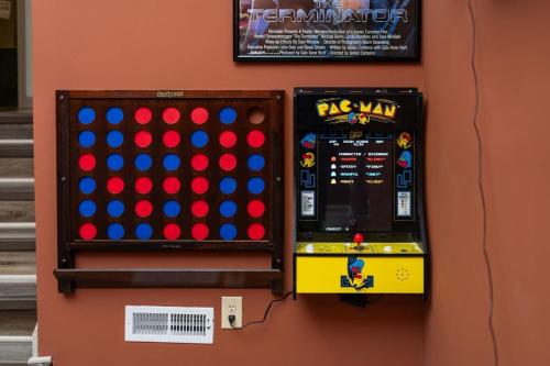 Pool Table Movie Theater Hot Tub Fire Pit in McGaheysville, USA