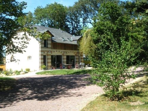 Gîte spacieux en Touraine, 8 pers, jardin privé, calme - FR-1-381-273 gîte à louer Crotelles