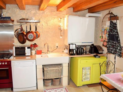 Gîte Loches, 2 pièces, 6 personnes - FR-1-381-268 (Gite de Charme Renove, Ideal Famille, Centre-Ville, WiFi, Parking Gratuit, Velo Bienvenue - FR-1-381) in 洛什