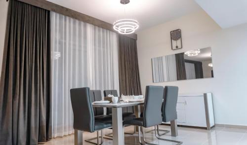 Luxury Hotel Apartments - Ajman Corniche UAE Luxury Hotel Apartments - Ajman Corniche UAE