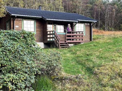 Two-Bedroom Holiday home in Brekke - Dingja