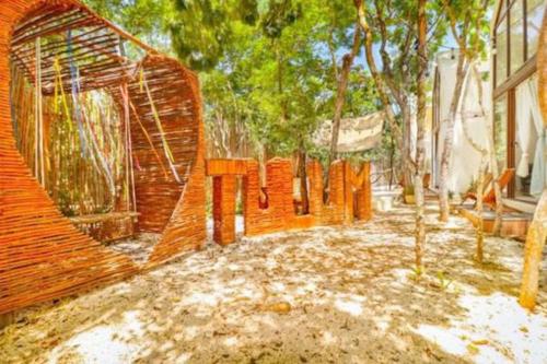 Loft Cabin in Cenote Dos OjOs Natural Park Tulum, Pool, WIFI, AC