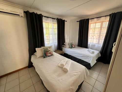 22 on Gordon - previously Annies Self Catering